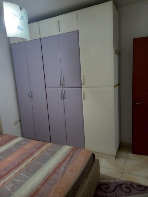 Apartament 1+1 per shitje, Yzberisht !