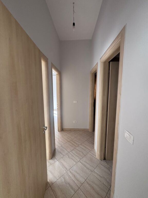 3+1,with veranda,peti street dry lake,250,000 euros