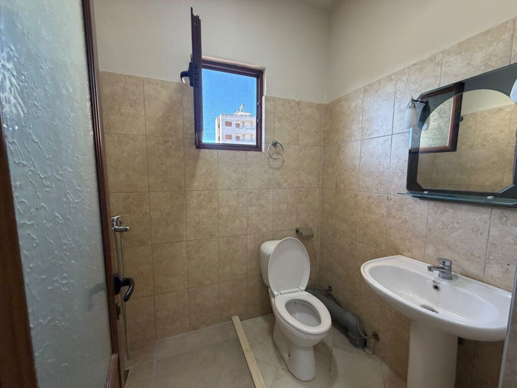 Studio apartment for rent at Rrota Kuqe, Plazh