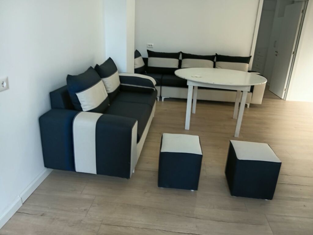 Apartament 2+1- Me Qera ne Fresk, Tirane!