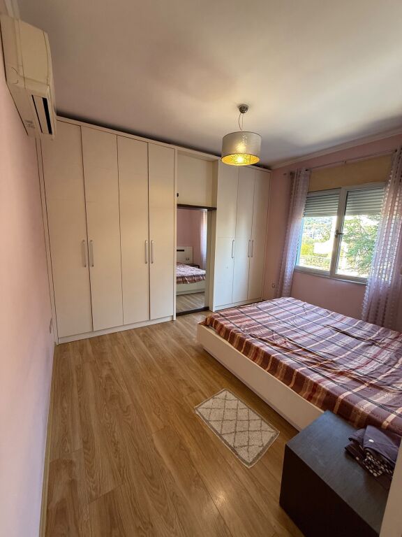 For rent 2+1+2+parking Dry Lake Peti Street 800€