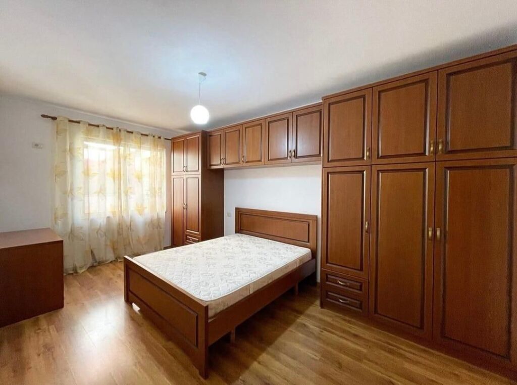 Affittasi 2+1+2 ASTIR VICINO ROTONDA 650 mila trattabili