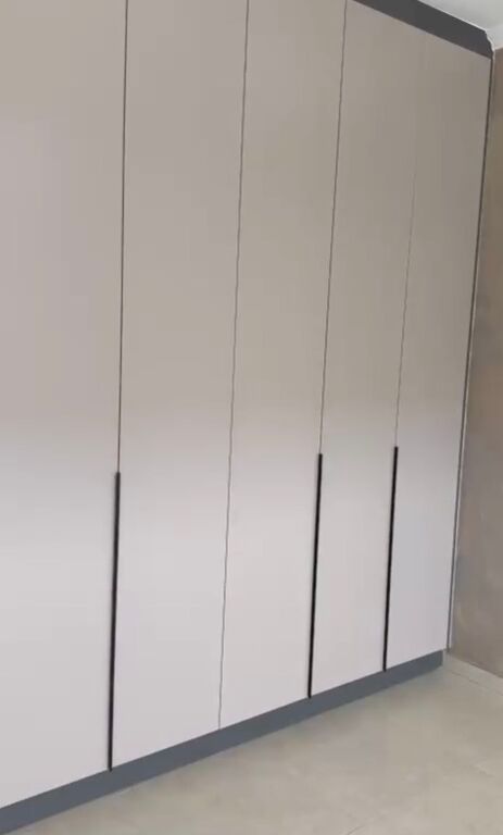 Affittasi 2+1+2 parzialmente arredato Kamez 40.000 lek