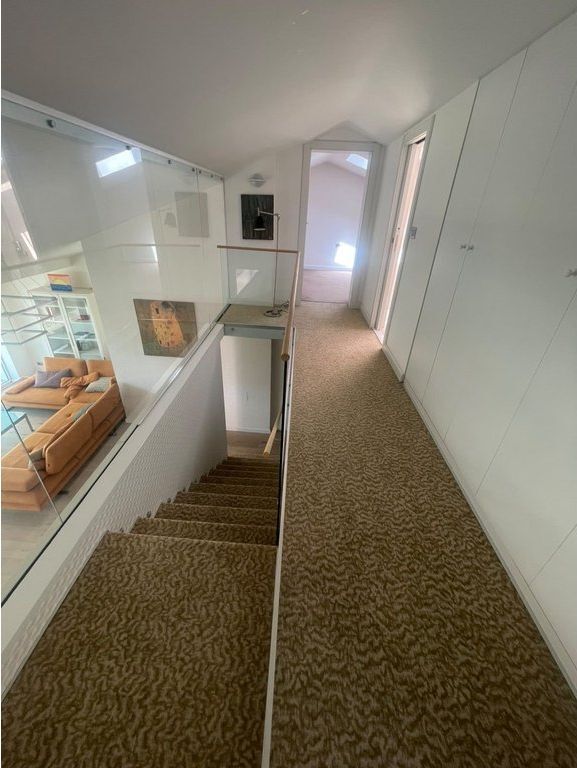 Shitet,Apartament Duplex,Liqeni i Thate, Tirane.