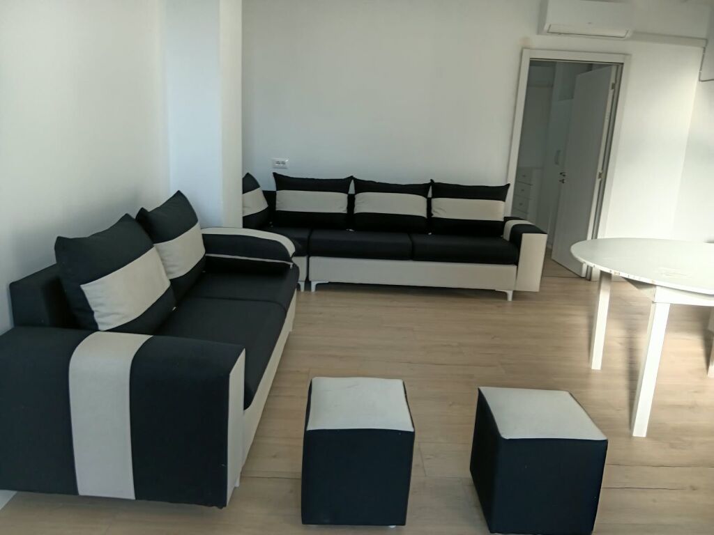 Apartament 2+1- Me Qera ne Fresk, Tirane!