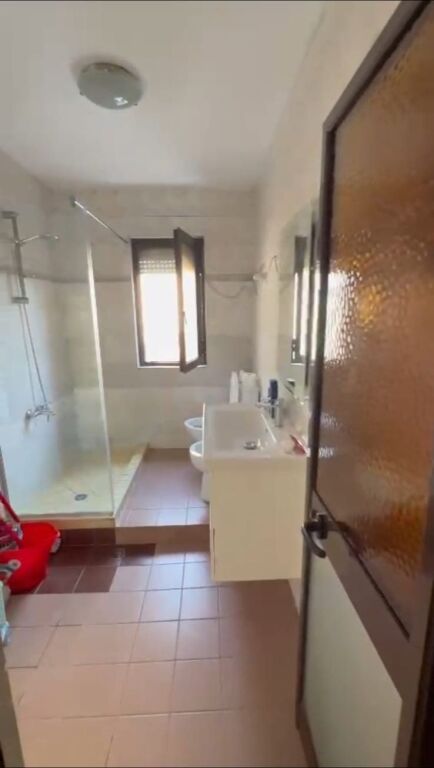 Appartamento in affitto 2+1, Via Durazzo