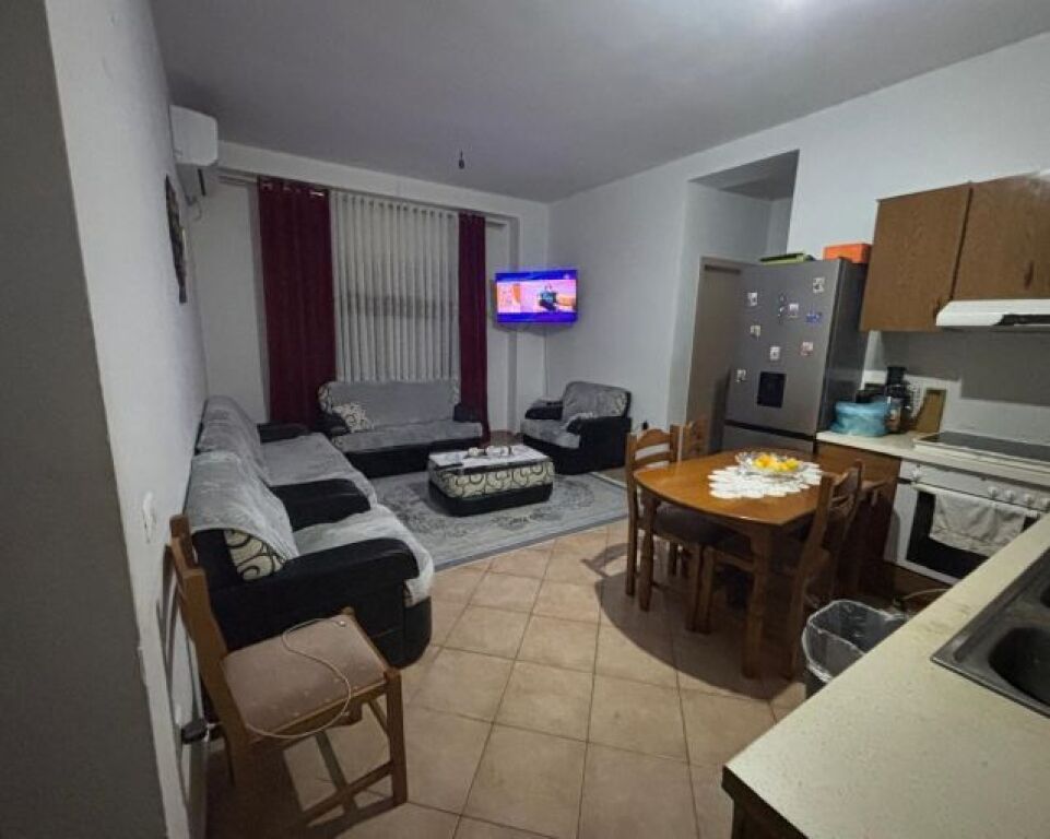Appartamento 1+1 in vendita presso i Palazzi Cabej, Yzberisht, Kashar, Misto Mame, Astir, Nuovo Anello.