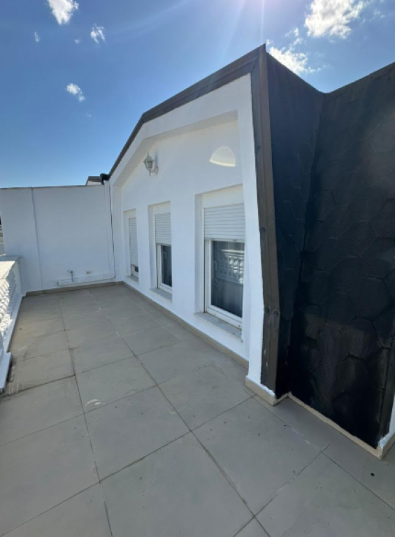 SHITET VILË 254m2 , WHITE HOUSE RESIDENCE – TEG