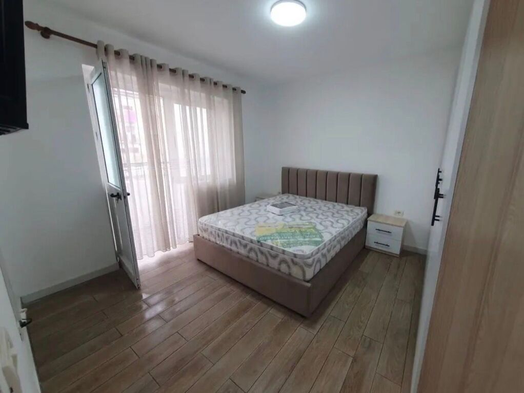 Appartamento 1+1 in affitto in Via Durazzo!