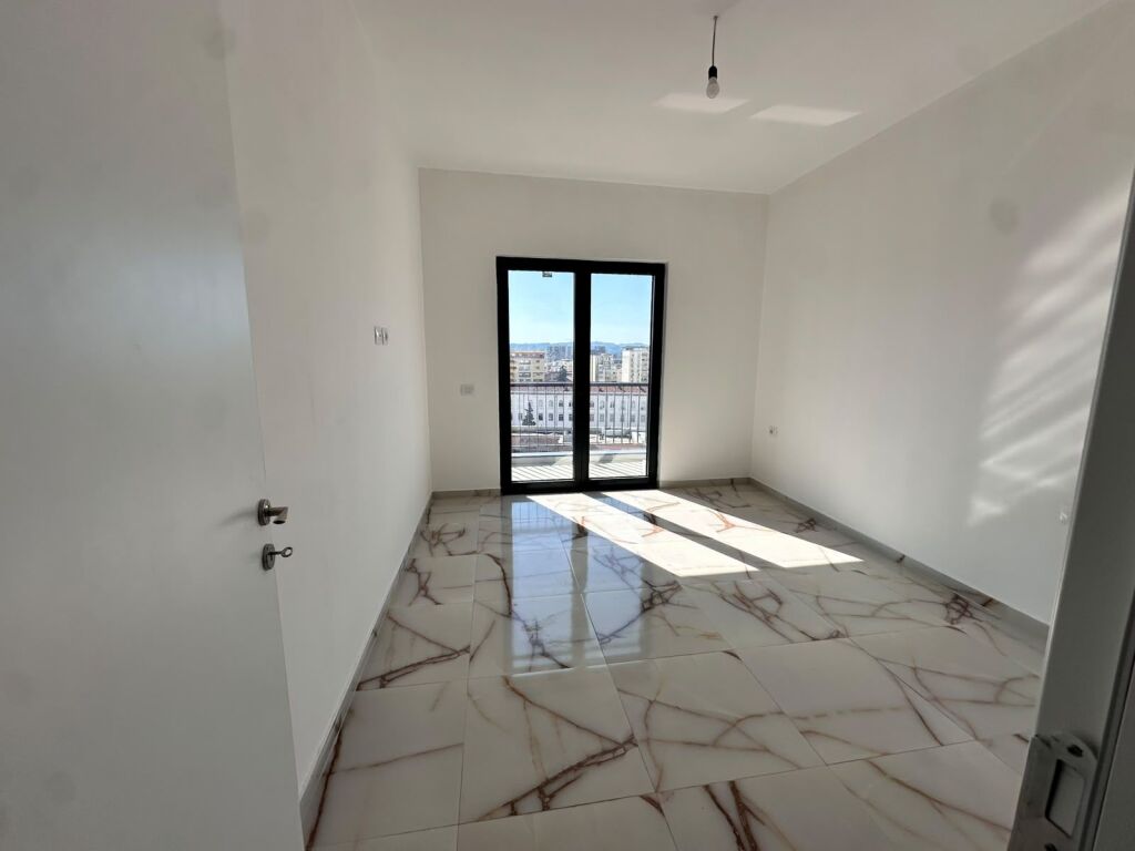 Office for rent 3+1+2 in Center
