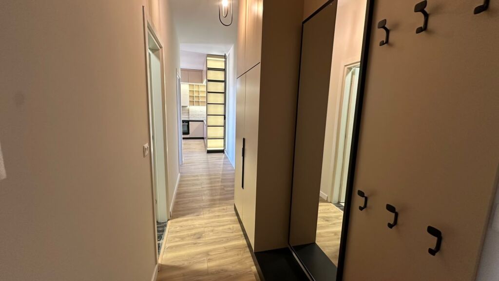 Apartament 2+1 per qira tek Siri Kodra