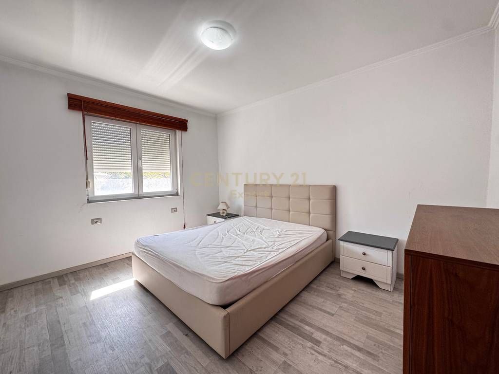 AFFITTO APPARTAMENTO A KOMBINAT VICINO ALLA STRADA 450 € /Mese Superficie Totale 75m2