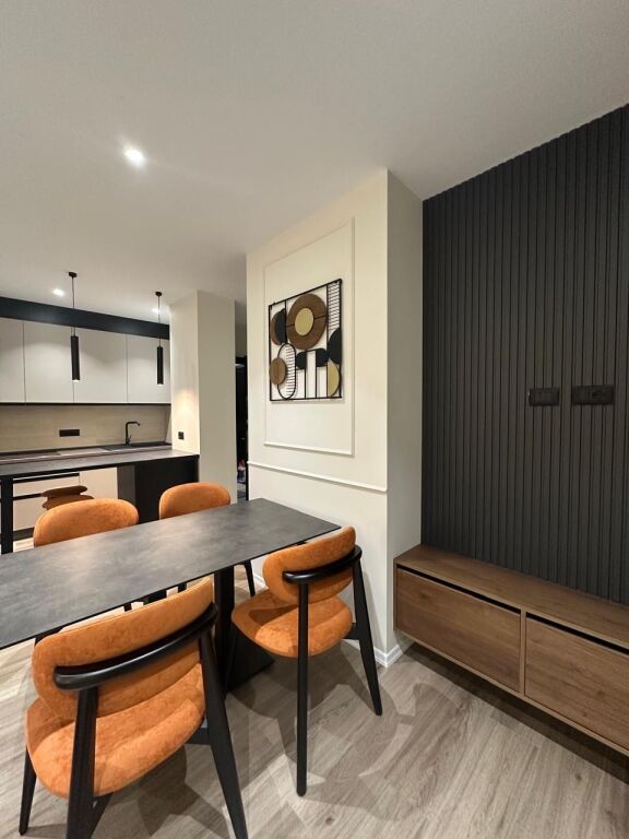 Apartament 1+1 per shitje ne Bllok Lsi