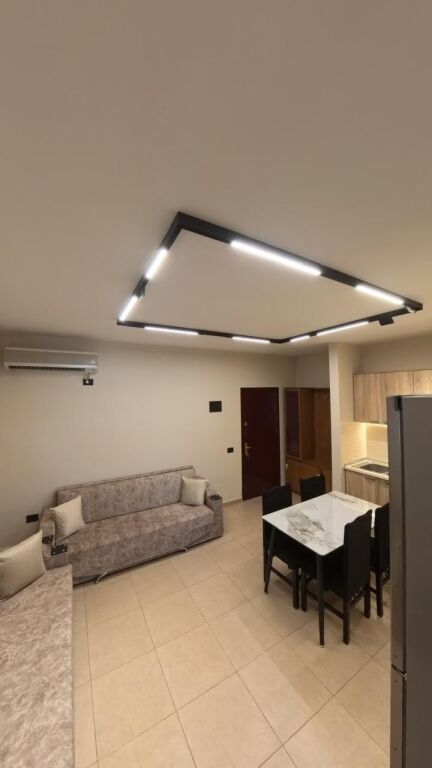 Apartment 1+1 for rent at Selvia, near Partizani Gymnasium, only 500 meters from Skenderbej Square