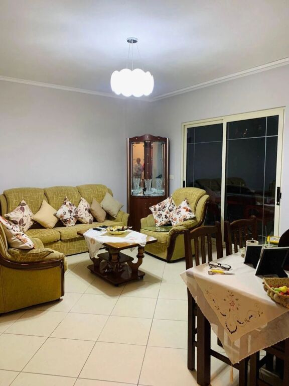 APARTMENT FOR RENT 2+1+2 PAZARI I RI 80,000 LEKE H-94679