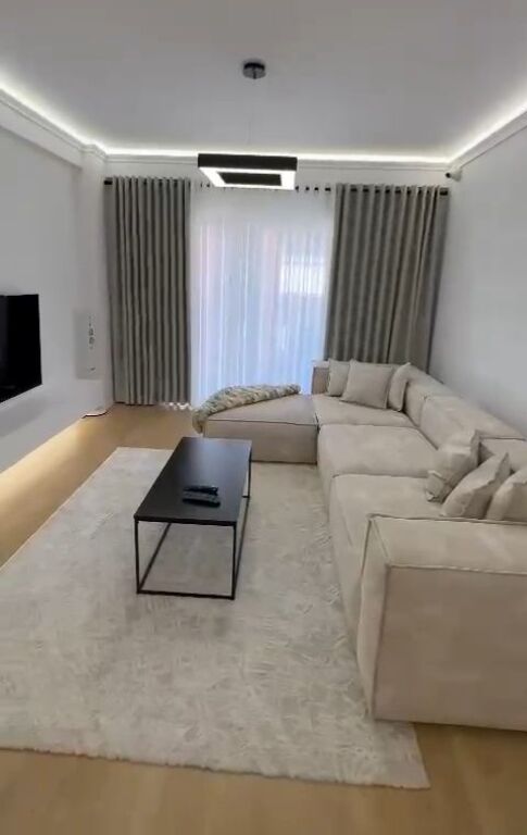 FOR RENT APARTMENT 3+1+2 – KOSOVARËVE STREET