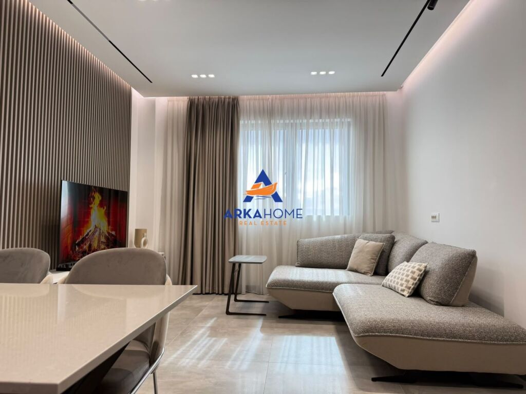 JEPET ME QERA APARTAMENT 1+1+BALLKON "ASTIR" 700 EURO