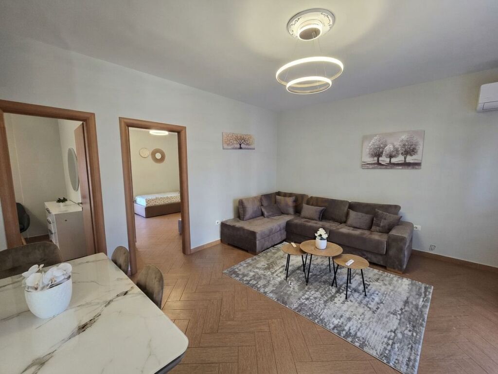 In vendita, Appartamento 2+1, Selvia, Tirana
