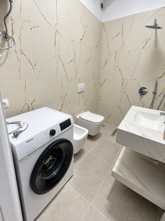 APARTMENT 2+1+ PARKING SPACE FOR RENT – FARKË, TIRANA