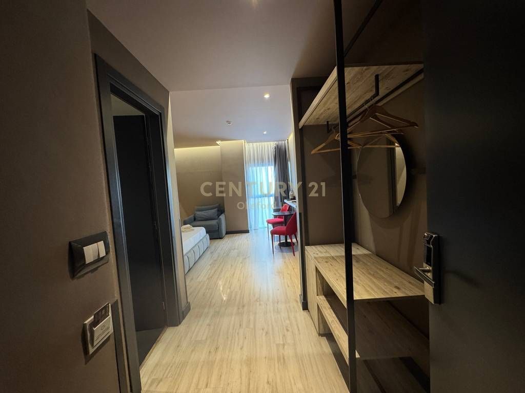 SHITET HOTEL NE VLORE PRANE VLORA MARINA