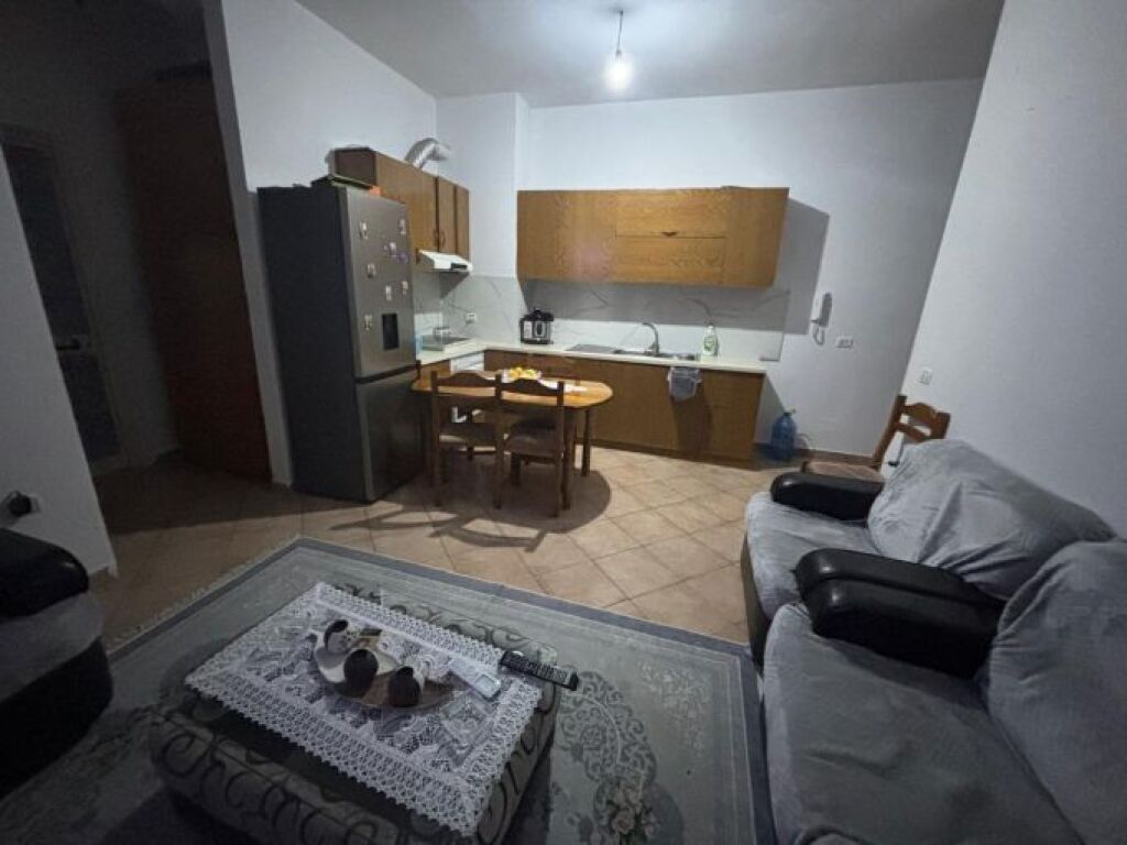 Appartamento 1+1 in vendita presso i Palazzi Cabej, Yzberisht, Kashar, Misto Mame, Astir, Nuovo Anello.