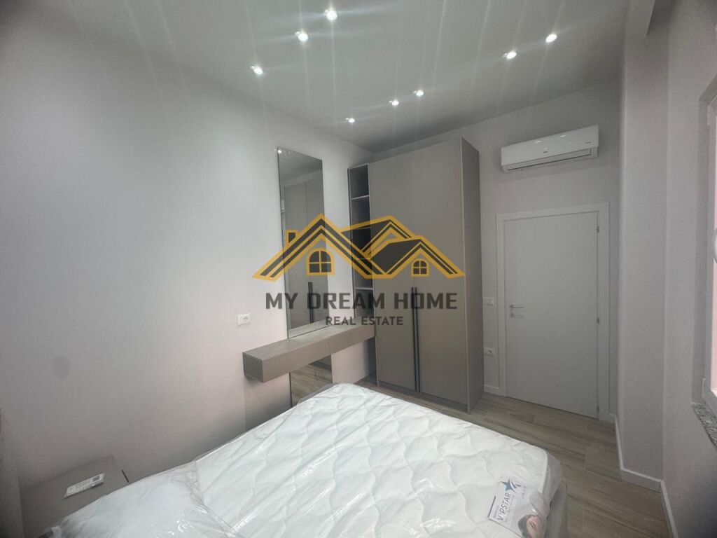 VENDESI APPARTAMENTO 1+1 SPIAGGIA FERROVIA 50 M LONTANO DAL MARE !