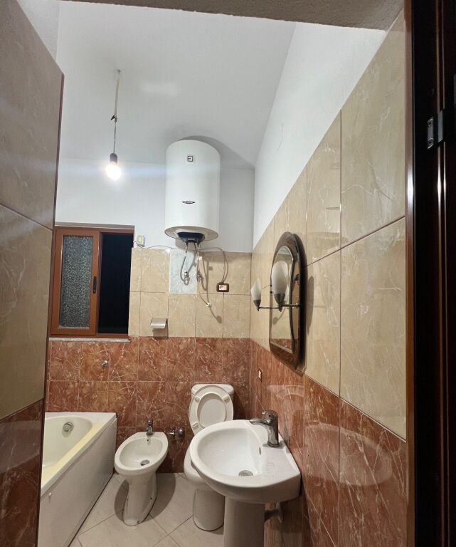 Qera | Vile | Misto Mame | 500 €/muaj