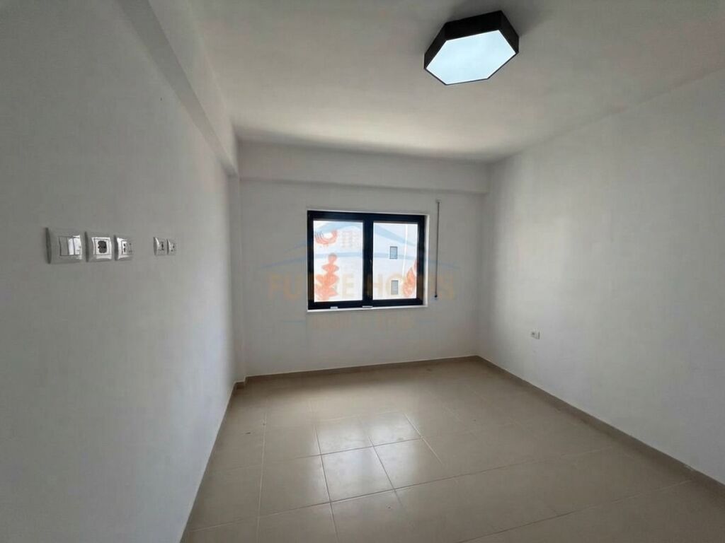 Affitto, Appartamento 3+1+ Parcheggio, Kodra e Diellit, Tirane.