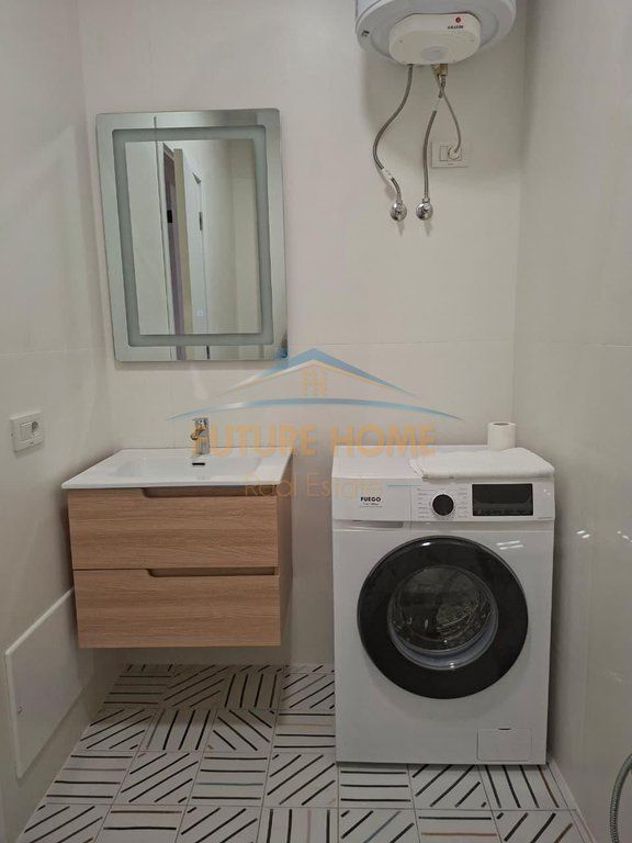 Shitet, Apartament 1+1, Mine Peza, Tiranë
