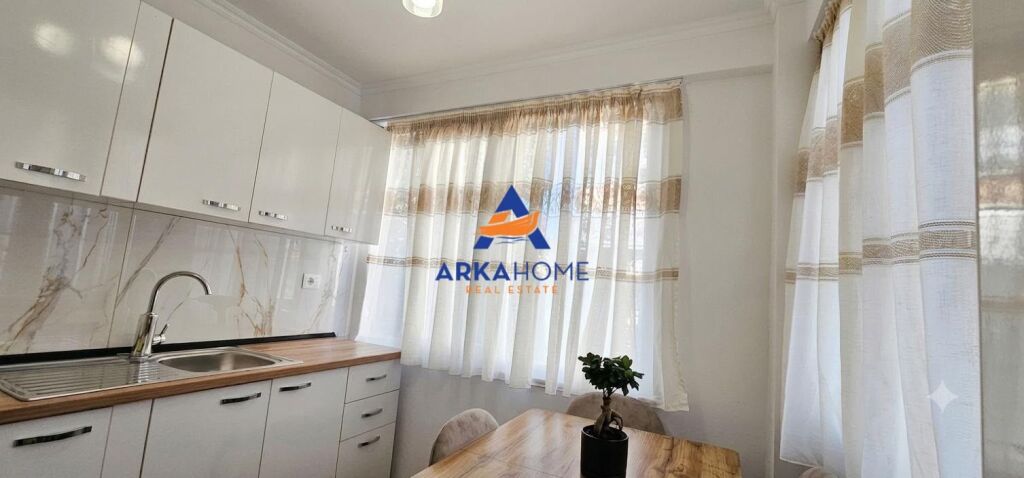 APPARTAMENTO IN AFFITTO 1+1+BALCONE "ZOGU I ZI" 60.000 LEKE