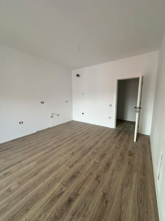 Apartament ne shitje 2+1