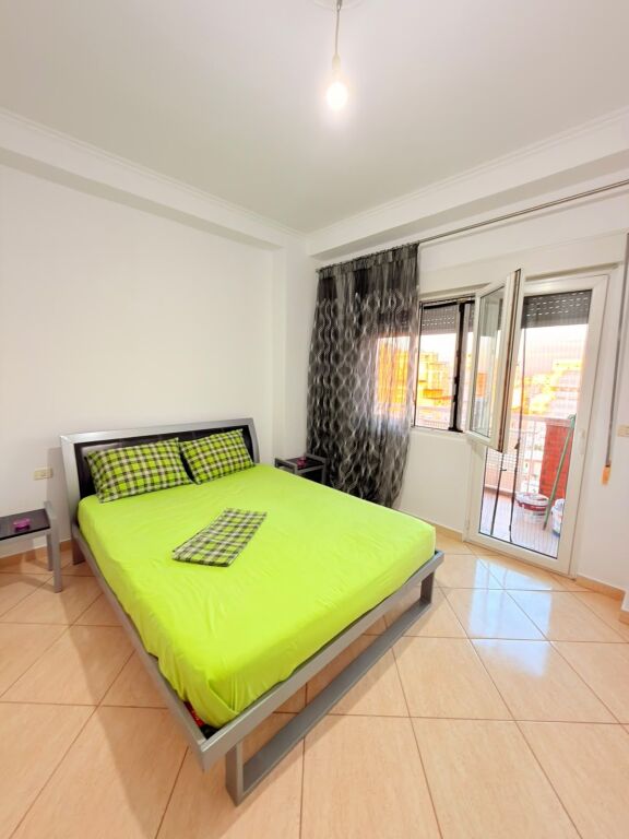 JEPET ME QERA APARTAMENT 2+1 MUZEU I DESHMOREVE, DURRES