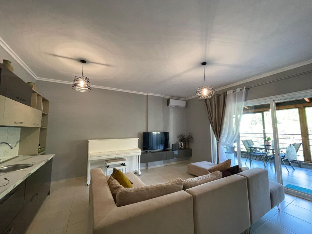 Apartament 2+1 per qira ne Shkoze