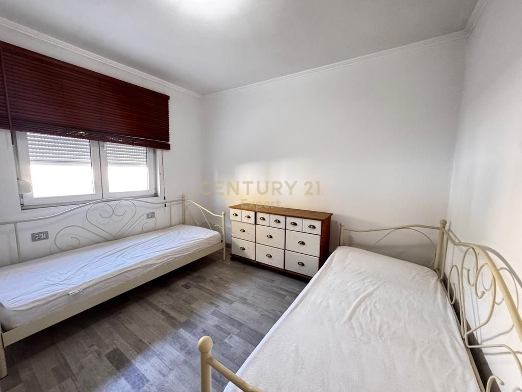 AFFITTO APPARTAMENTO A KOMBINAT VICINO ALLA STRADA 450 € /Mese Superficie Totale 75m2