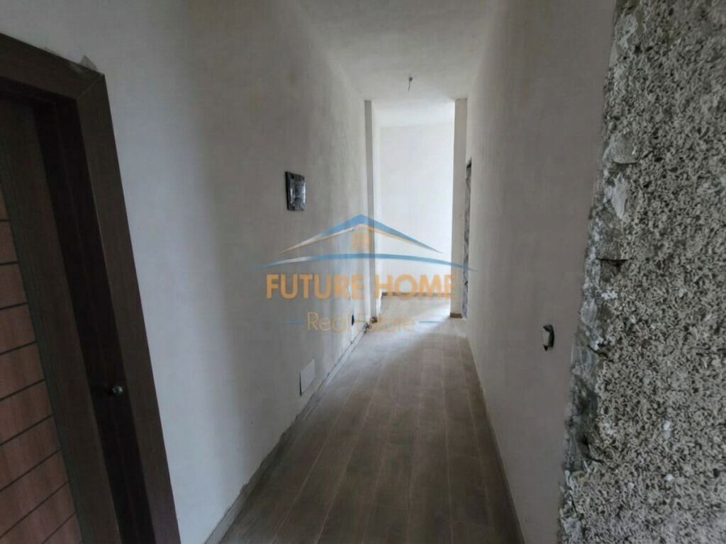 In vendita, Appartamento 2+1, Nuovo Boulevard, Tirana.