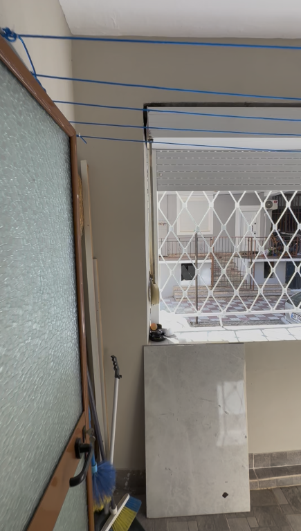 Jepet me qira apartament 1+1 me ballkon Frosina Plaku