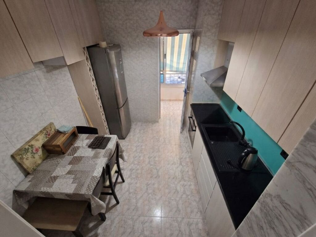 Affitto, Appartamento 2+1+Posto Auto, Via Dritan Hoxha, Tirana