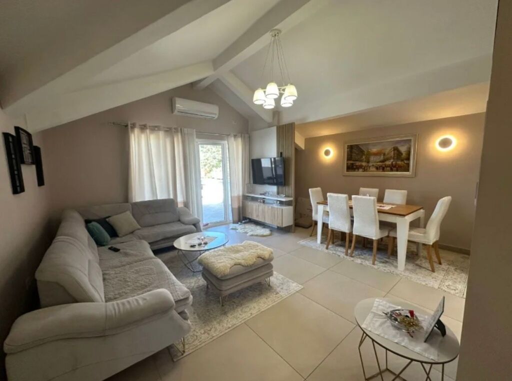 Apartament me qira 2+1 Varri Bamit