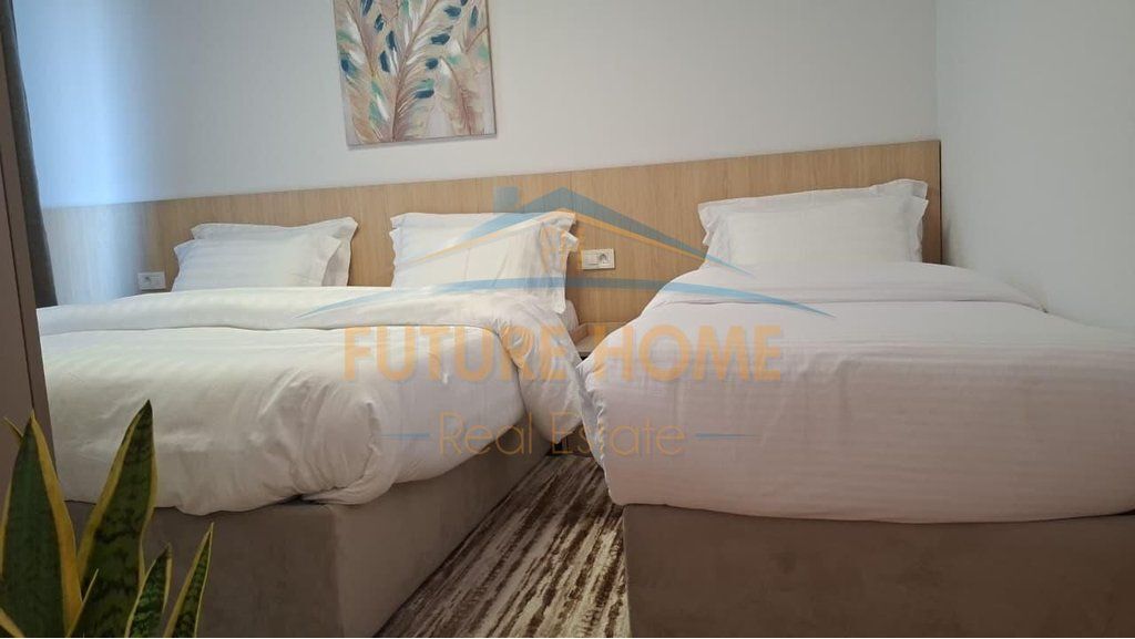 Shitet, Apartament 1+1, Mine Peza, Tiranë