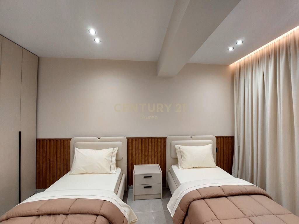 APARTMENT 2+1 FOR RENT, LUNGOMARE VLORË