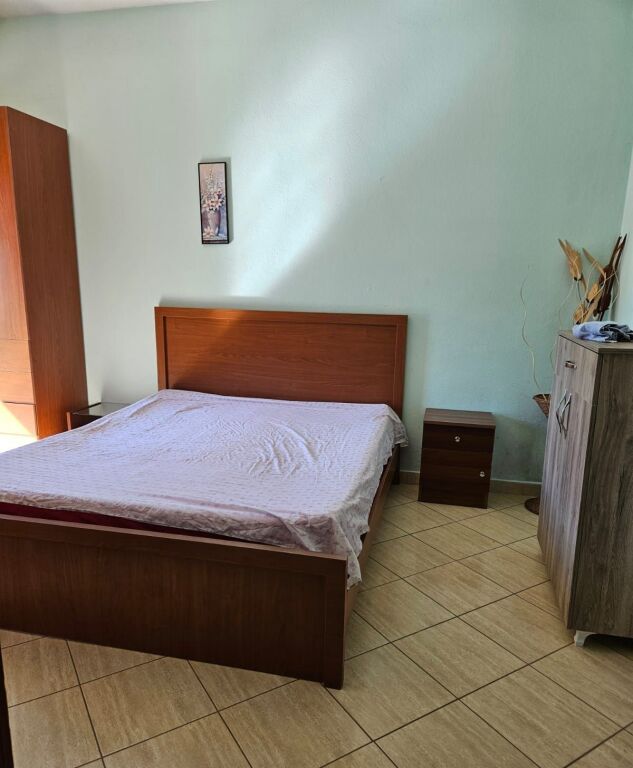 Rent | Vilë 2 + 1 | Rruga Jordan Misja | 500 €/month