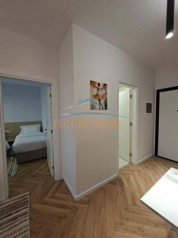 Shitet, Apartament 1+1, Mine Peza, Tiranë