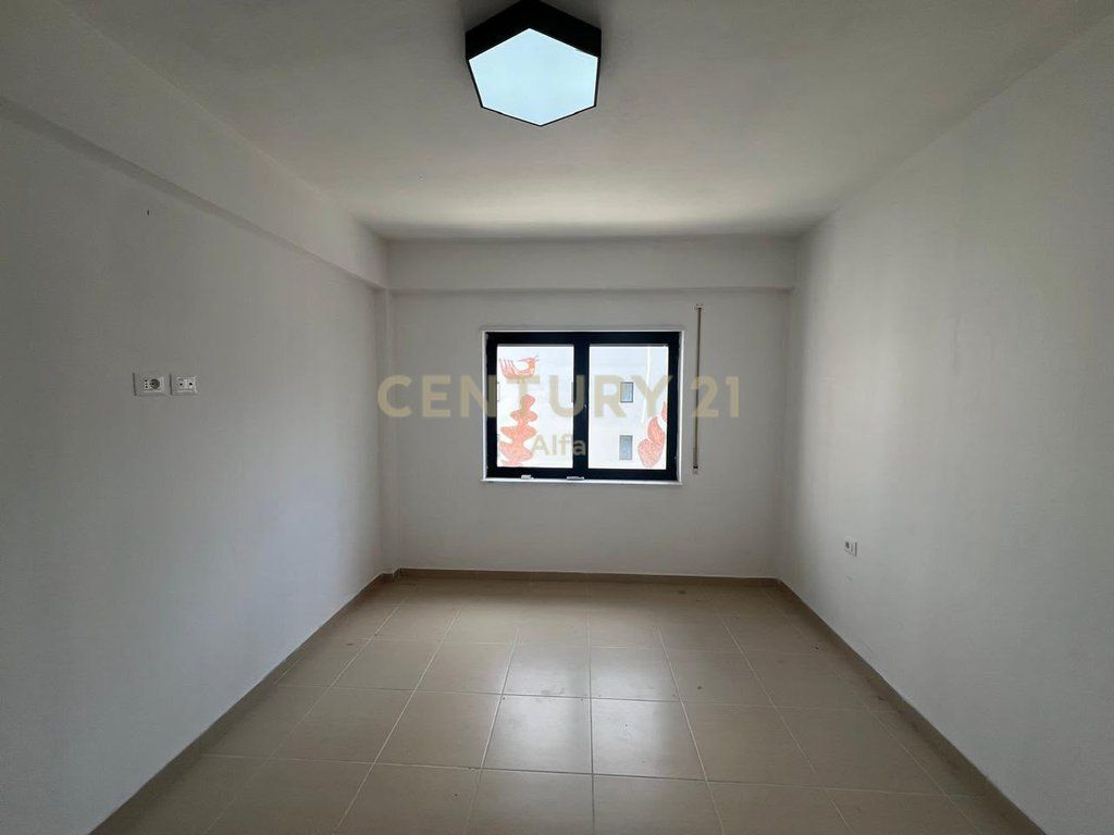 Qira,Apartament 3+1 ,Rezidenca Kodra e Diellit 800 € /Muaj Sip. Totale  110m2