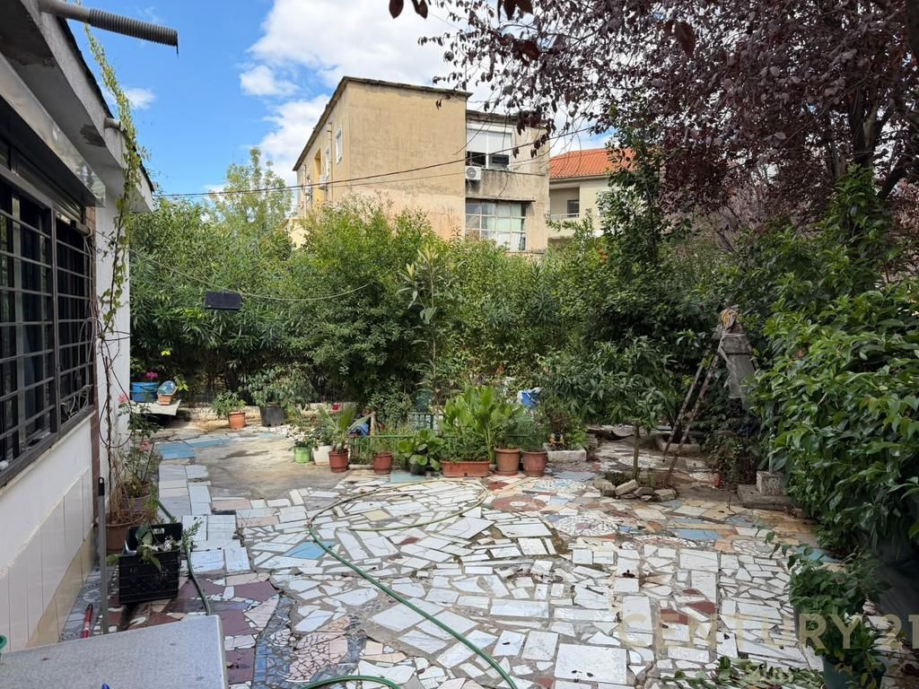 Apartment 2+1+post For Rent in Laprakë