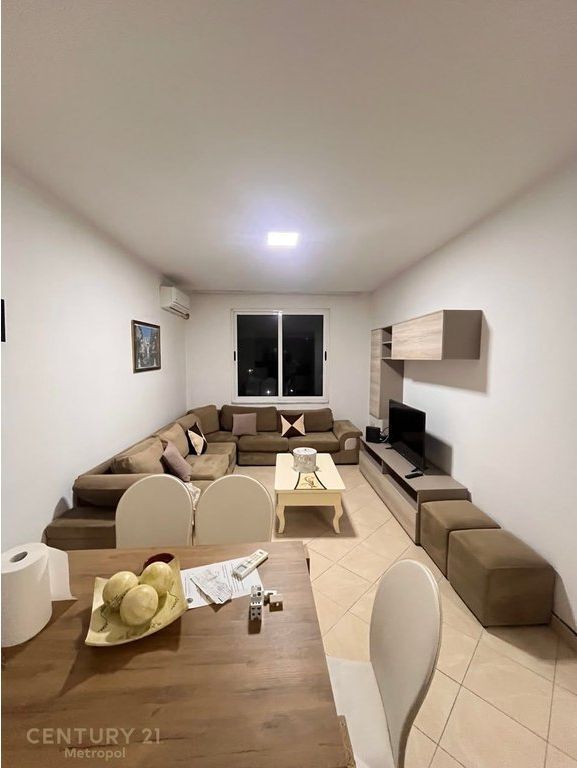 Apartament 2+1 per shitje te Vila L