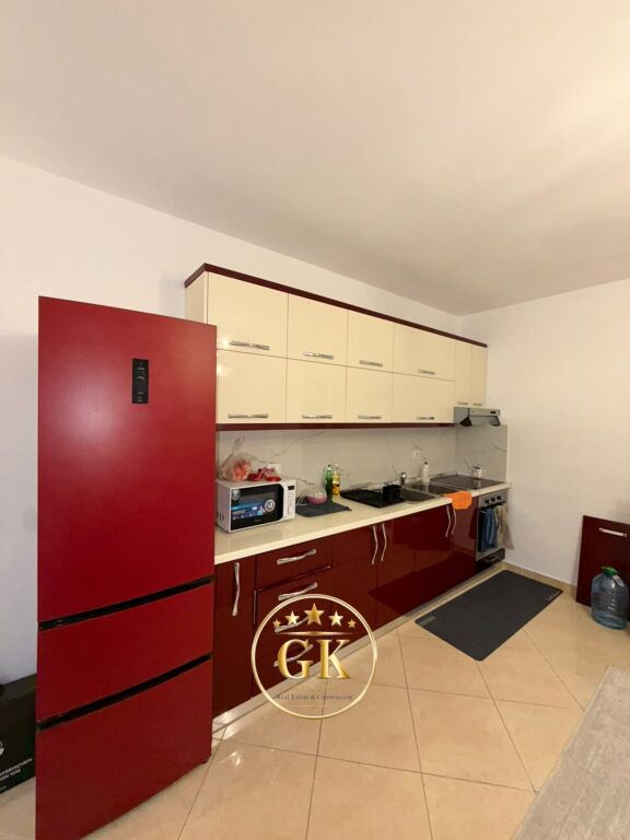 SHITET APARTAMENT 1+1 SHKEMBI KAVAJES