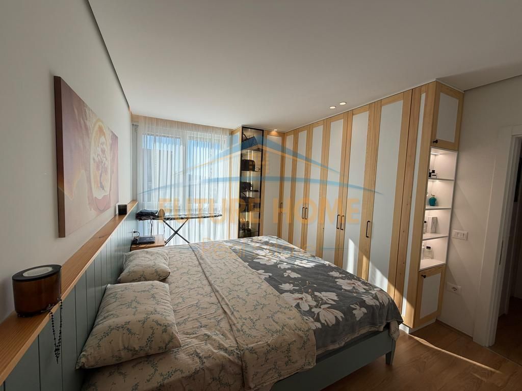 Shitet, Apartament 2+1+ Post Parkimi, Fiori di Bosko, Tiranë