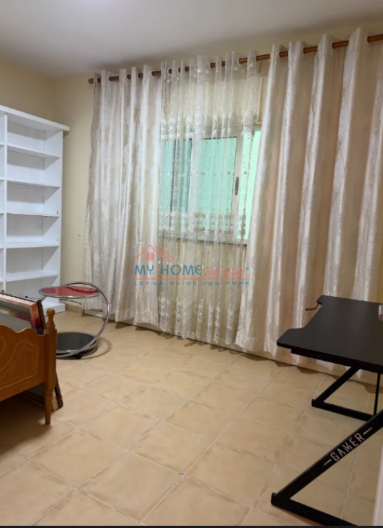2+1 apartment for rent at Komuna Parisit in Tirana