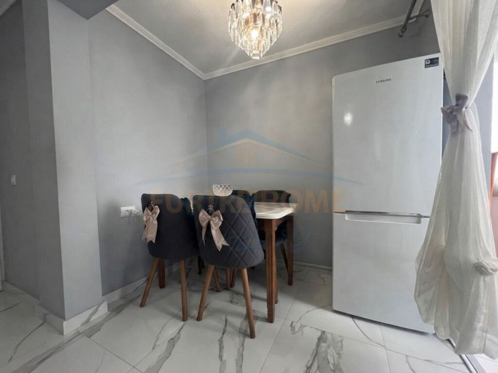 Rent, Apartment 1+1, Ballet School, Tirana.