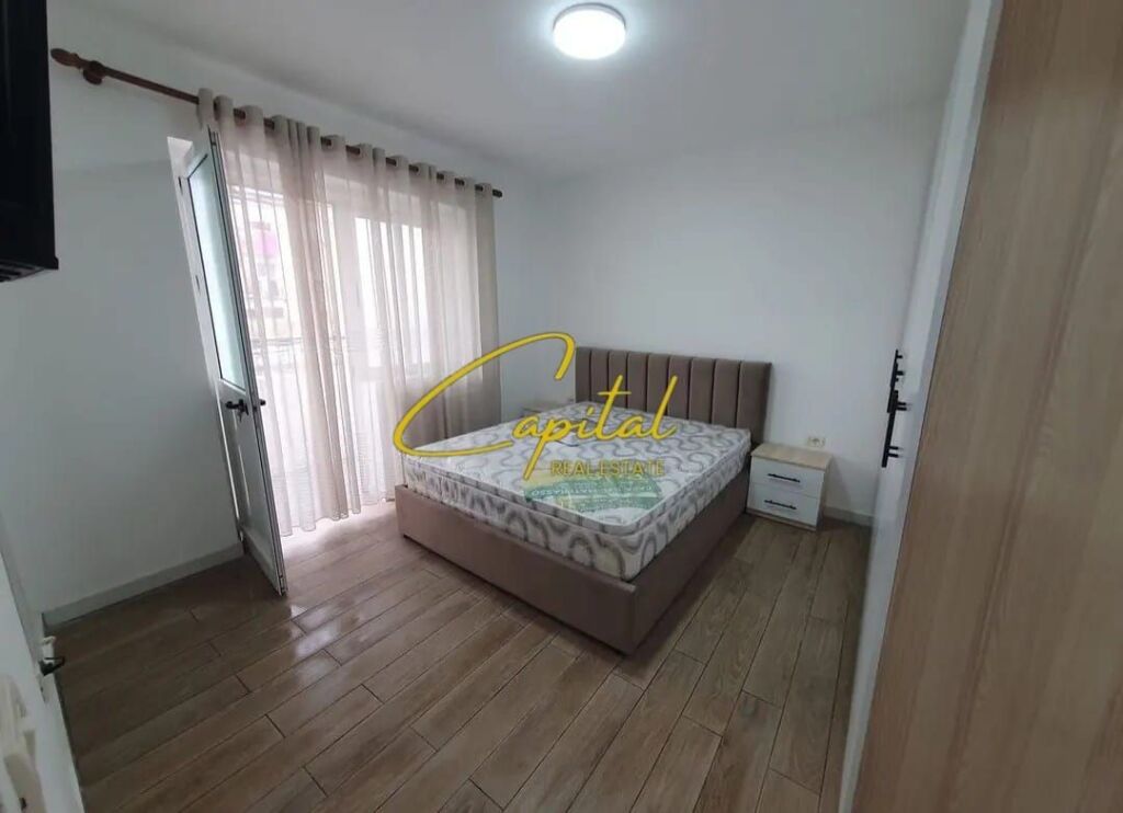 APARTAMENT ME QIRA 1+1 ZOGU I ZI 48.000 LEKE